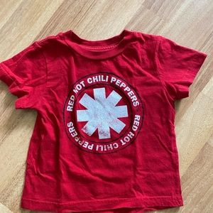 2T Red Hot Chili Peppers T-shirt